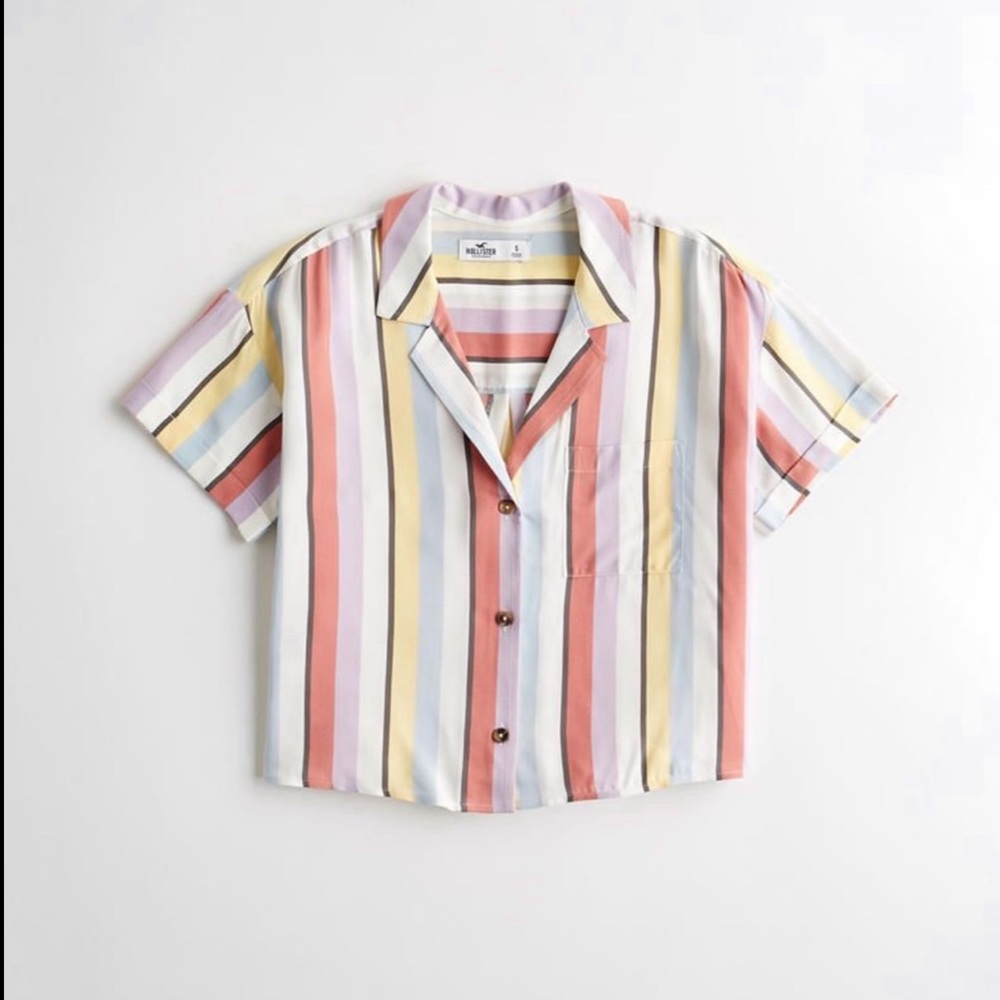 Hollister Women’s Striped Set Top & Shorts Included Size Medium & Large